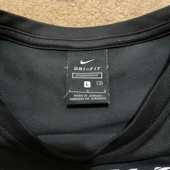 Black Nike Long Sleeve with white logo size youth large - Picture 2 of 3